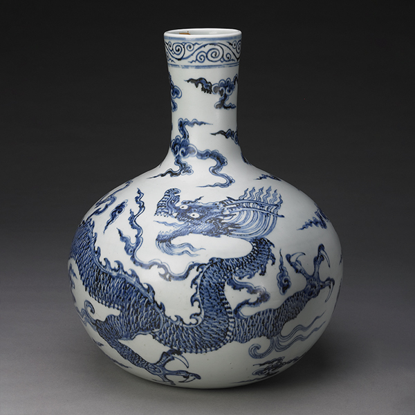 Globular vase with dragons among clouds