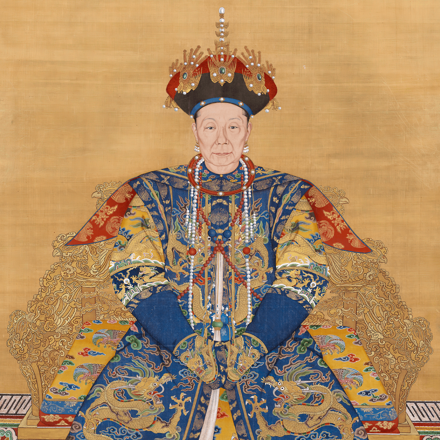 The Xiaosheng Xian Empress in Court Attire